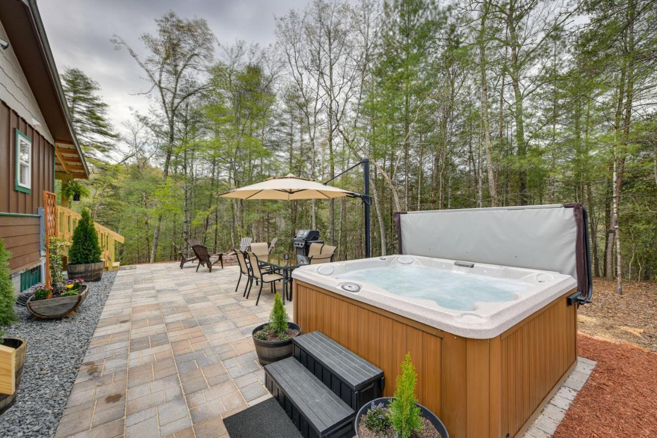 Scenic Murphy Cabin With Hot Tub, Fire Pit And Views Eksteriør billede