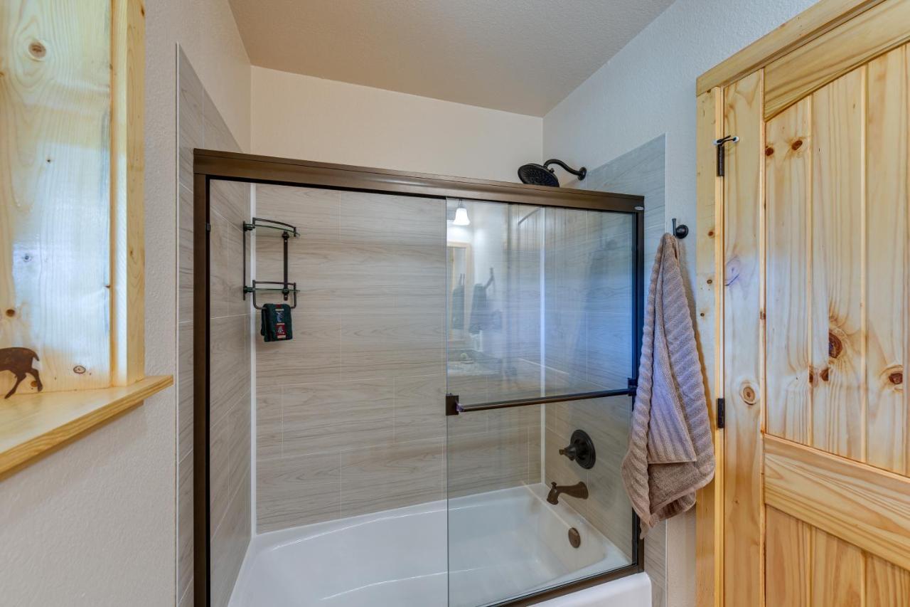 Scenic Murphy Cabin With Hot Tub, Fire Pit And Views Eksteriør billede